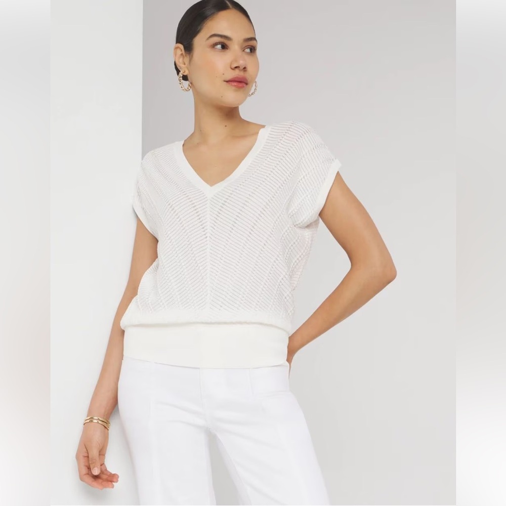 White House Black Market Textured White V-Neck dolman Top